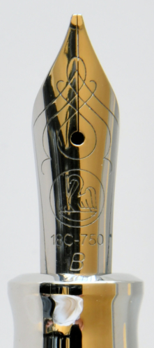 Pelikan Souverän M605
